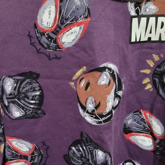 Marvel Artist‎ Series Size XS NWT Graphic Sweatshirt - Picture 2 of 5